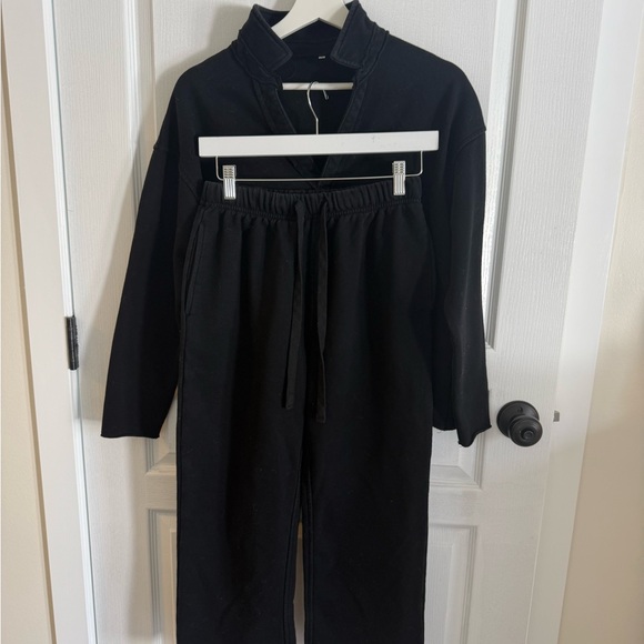 Amazon Women's Black Drawstring Wide-Leg Track Pants & Top F&E Dupe Set - Picture 4 of 6